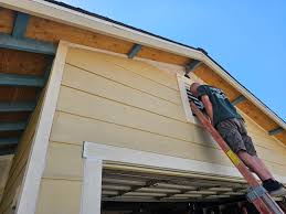 How To Choose The Right Materials for Your Siding Installation in 'Godley, TX